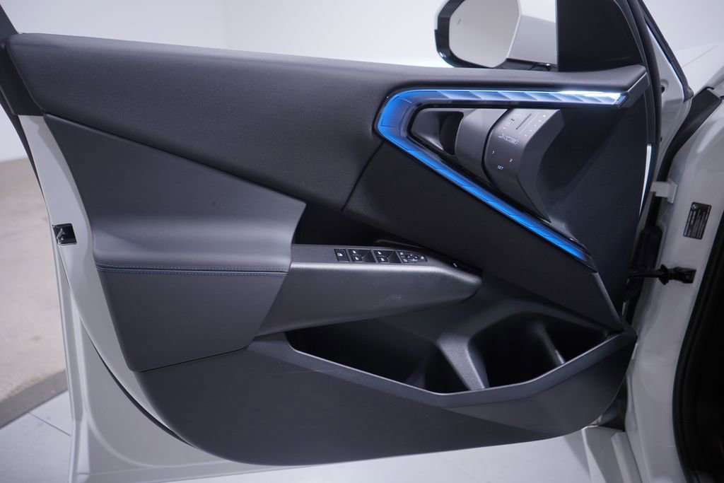 Used 2025 BMW X3 xDrive30i w/ M Sport Package image 15