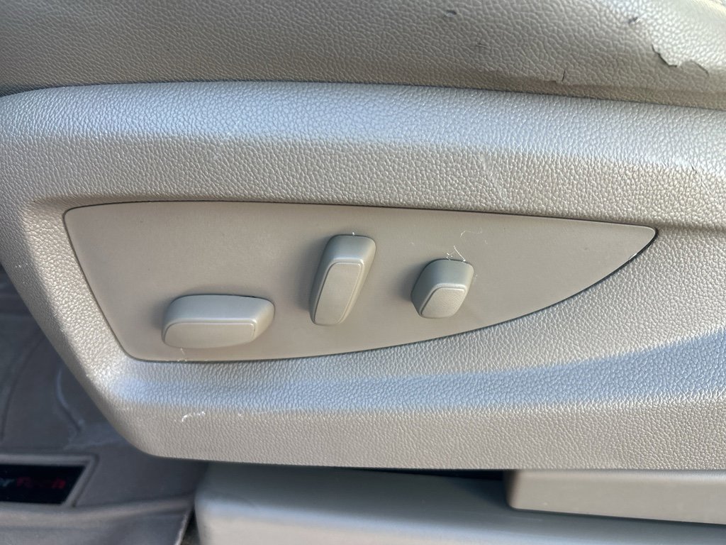 Used 2017 Chevrolet Tahoe LT image 23