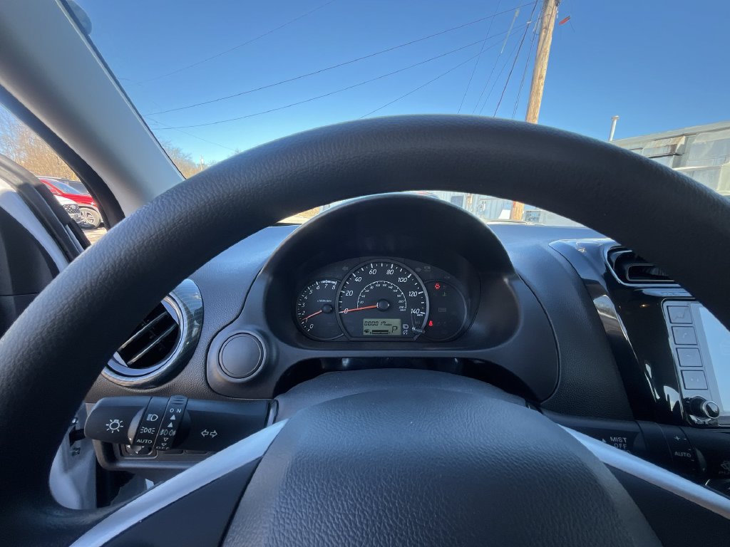 New 2024 Mitsubishi Mirage G4 LE FWD image 15
