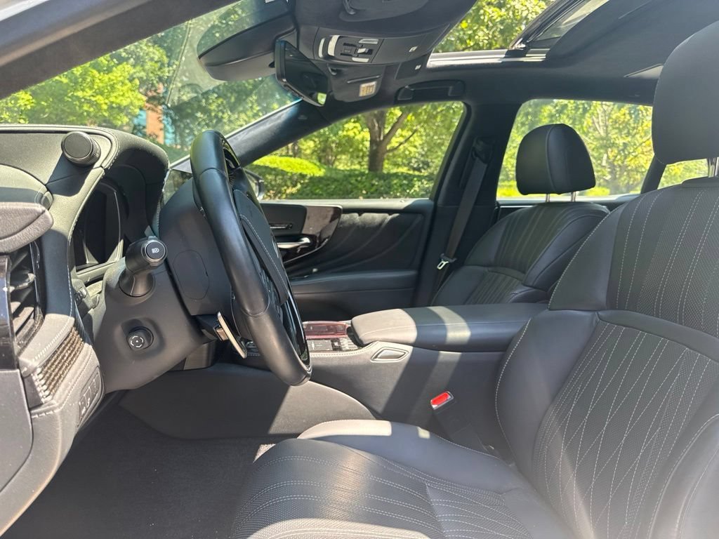 Used 2021 Lexus LS 500 w/ Interior Upgrade Package RWD image 9