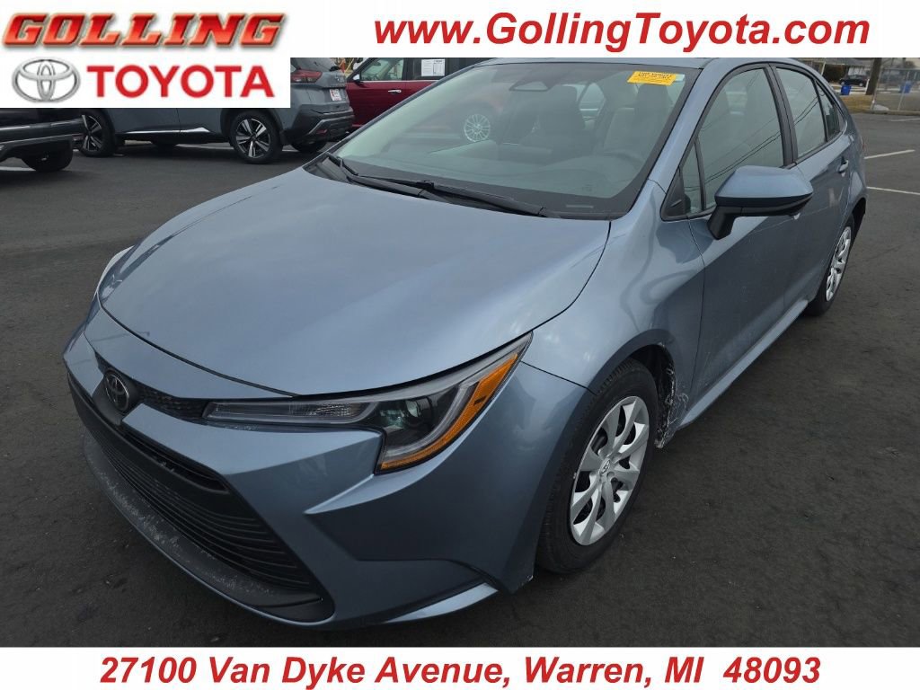 Used 2023 Toyota Corolla LE w/ Carpet Mat Package (TMS) image 1