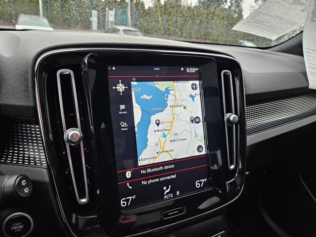 Used 2020 Volvo XC40 T5 R-Design image 21