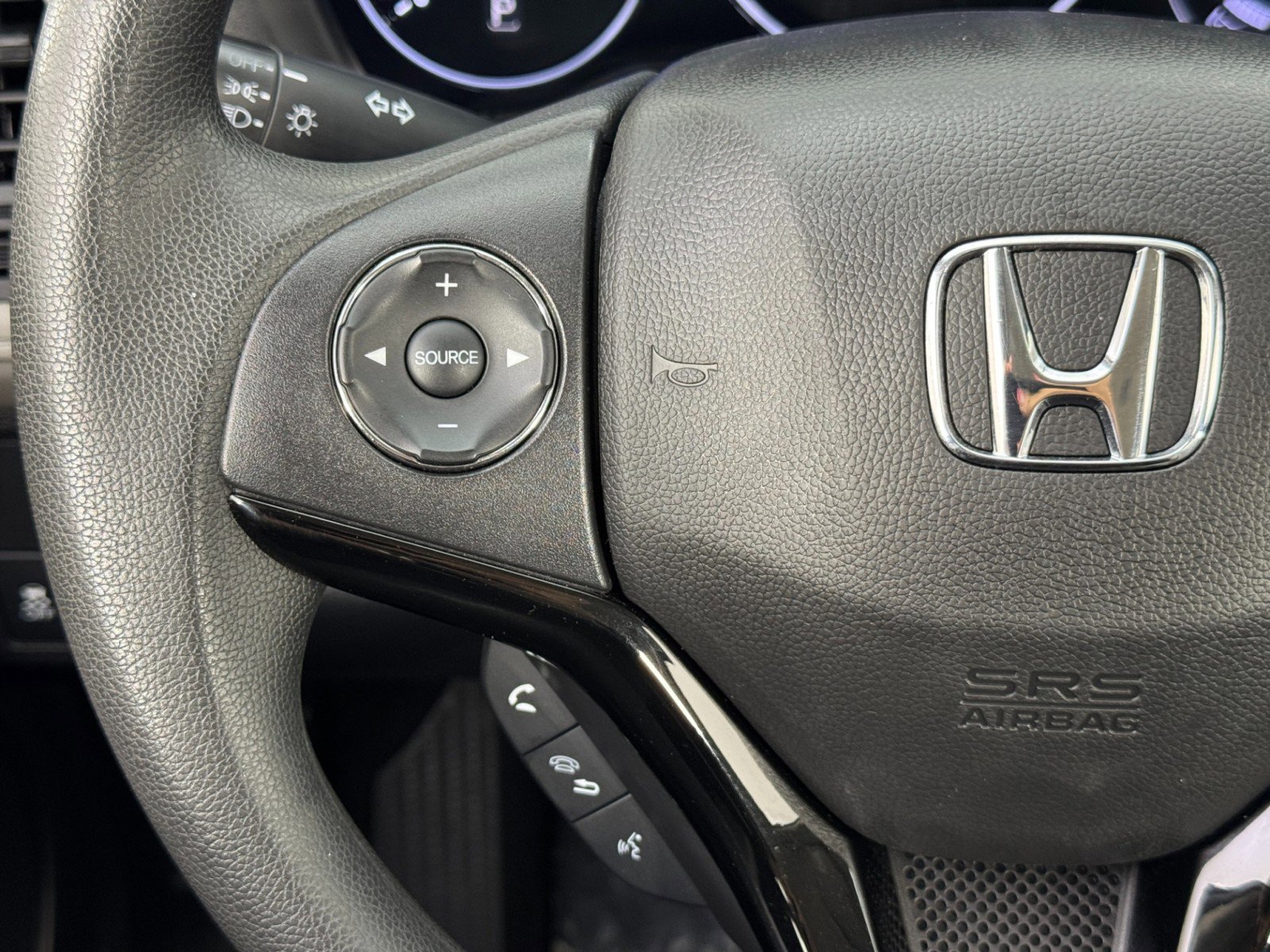 Used 2022 Honda HR-V LX image 19