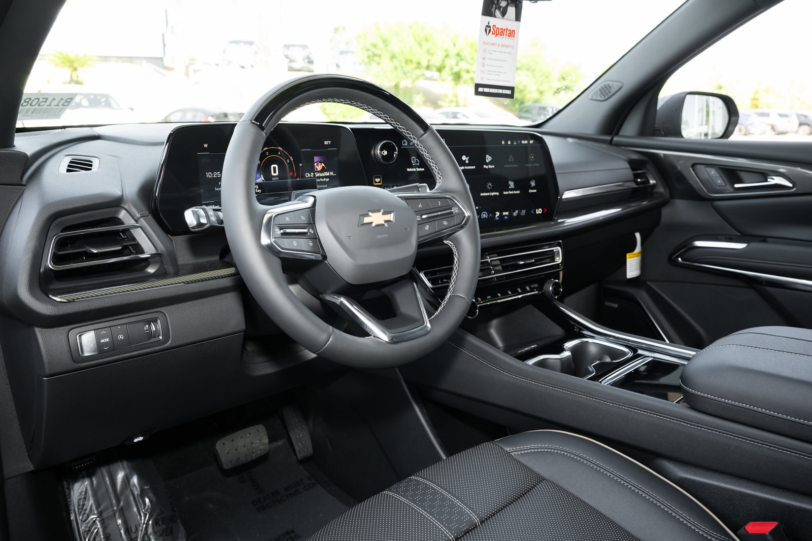 New 2026 Chevrolet Traverse High Country image 14