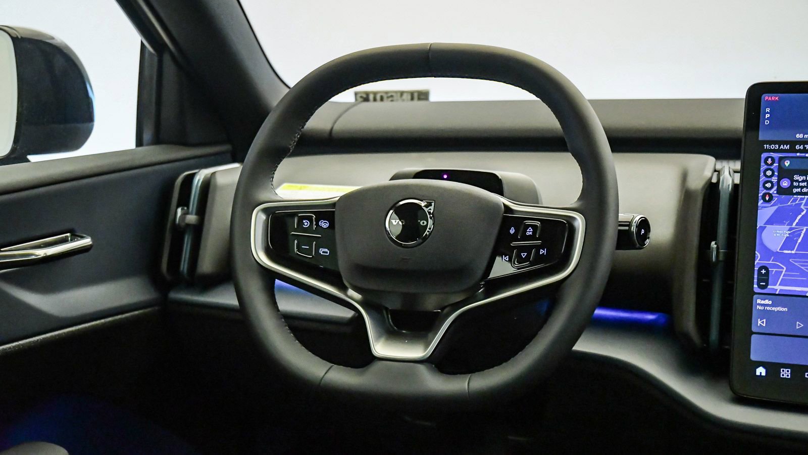 New 2026 Volvo EX30 Cross Country Ultra AWD/4WD image 13