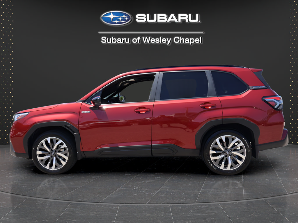 Used 2025 Subaru Forester Touring w/ Touring Package AWD/4WD image 4