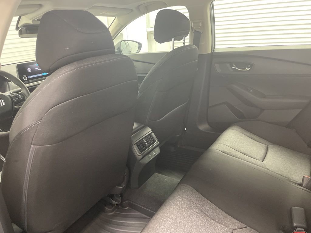 Used 2025 Honda Accord SE image 26