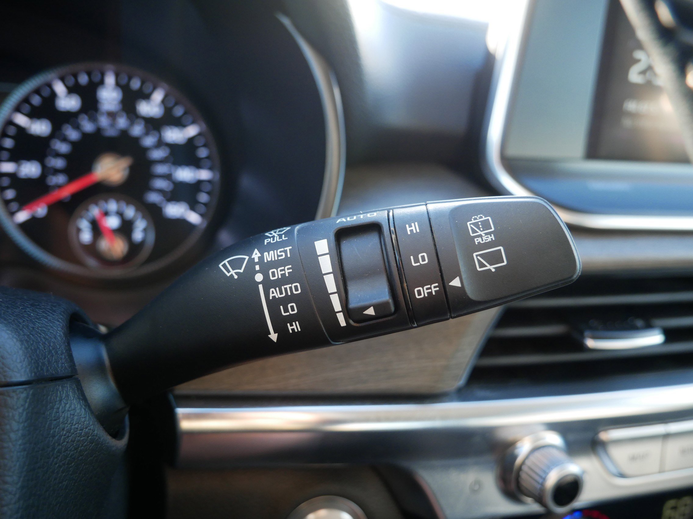 Used 2022 Kia Telluride SX w/ SX Prestige Package image 27