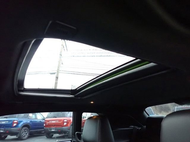 Used 2023 Dodge Challenger R/T w/ Plus Package image 24