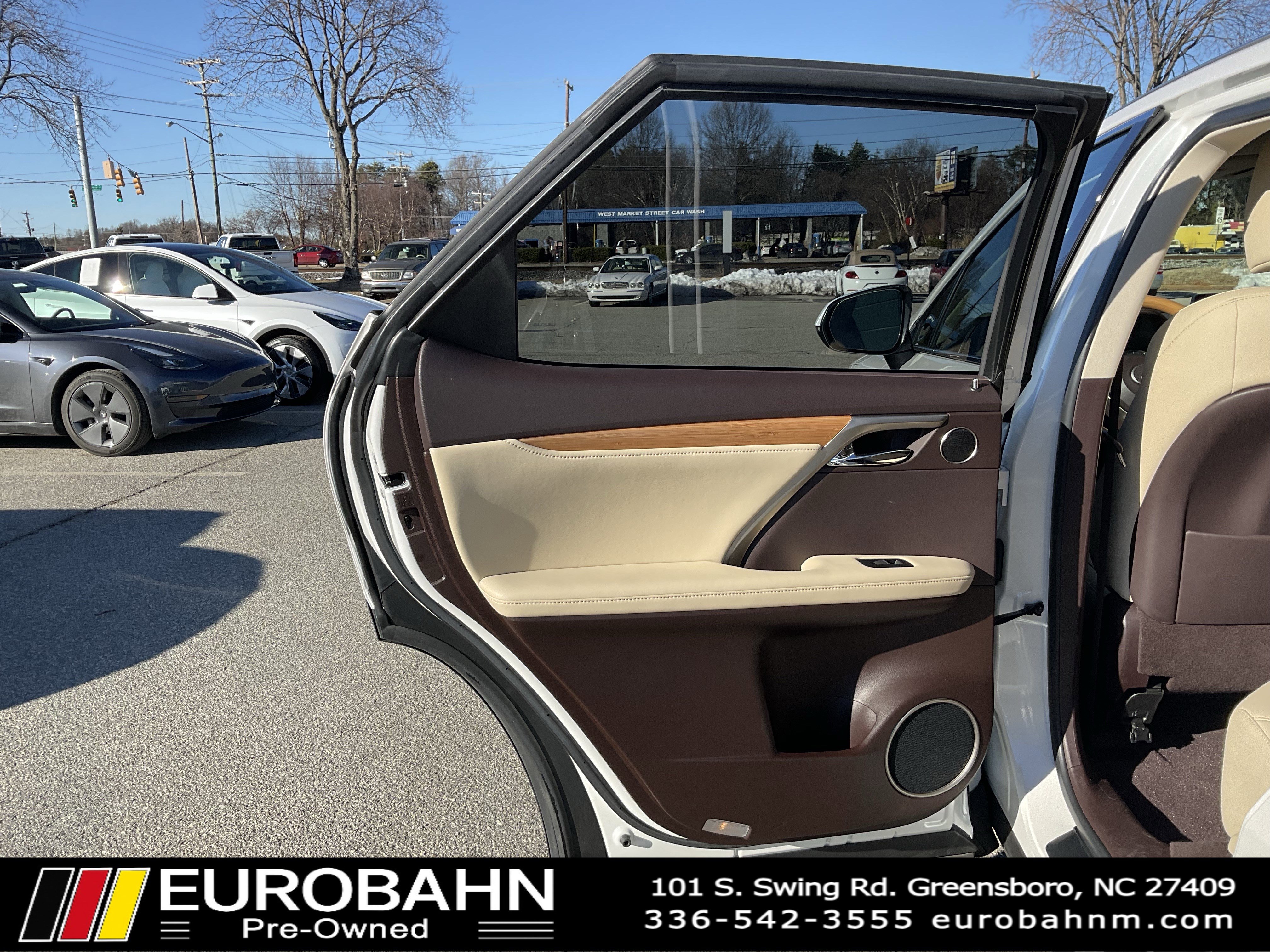 Used 2020 Lexus RX 450hL AWD w/ Premium Package image 12