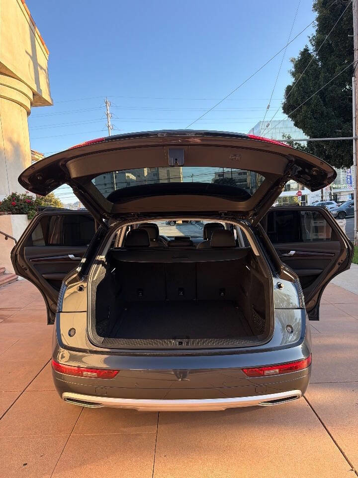 Used 2018 Audi Q5 2.0T Premium Plus w/ Premium Plus Package image 53