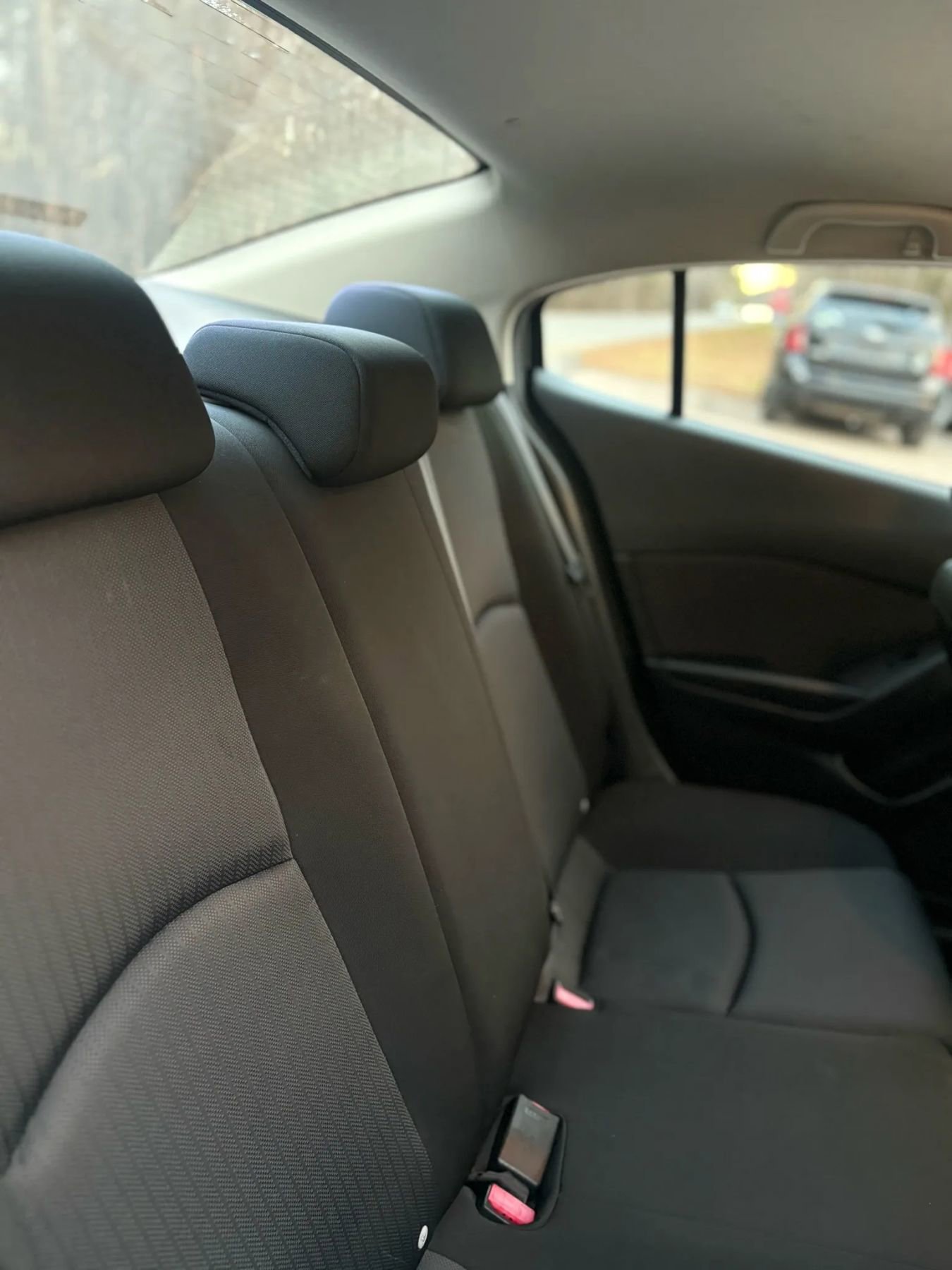 Used 2014 MAZDA MAZDA3 i Sport image 13