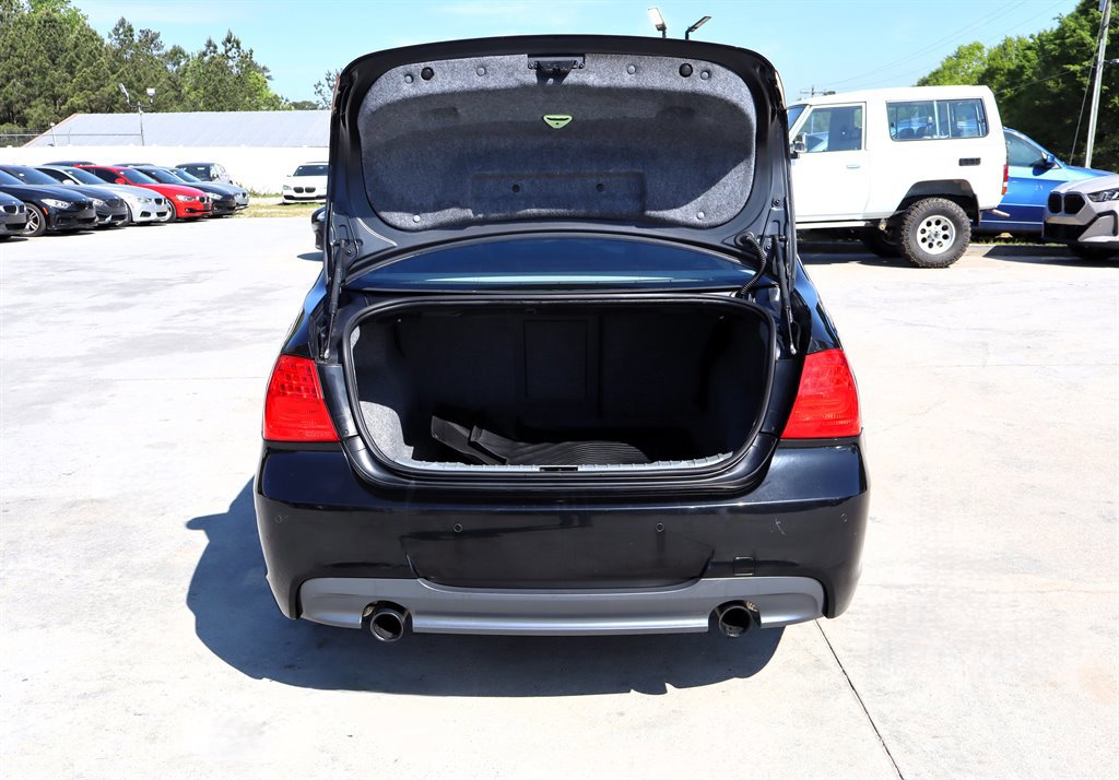 Used 2011 BMW 335i Sedan RWD image 34