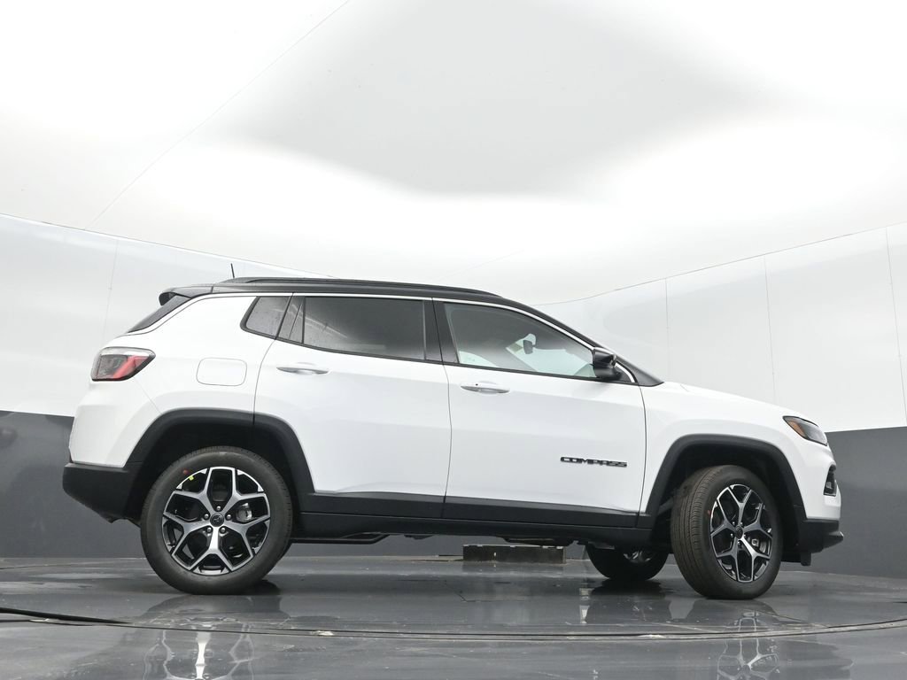 New 2026 Jeep Compass Limited image 37