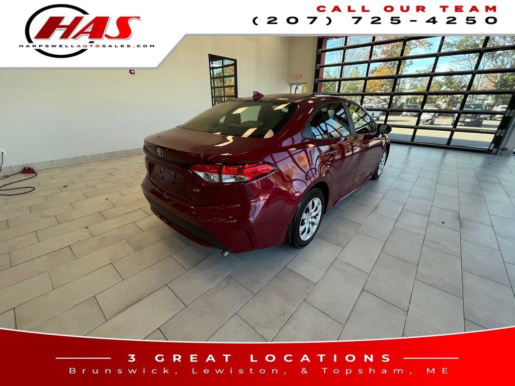 Used 2022 Toyota Corolla LE FWD image 6