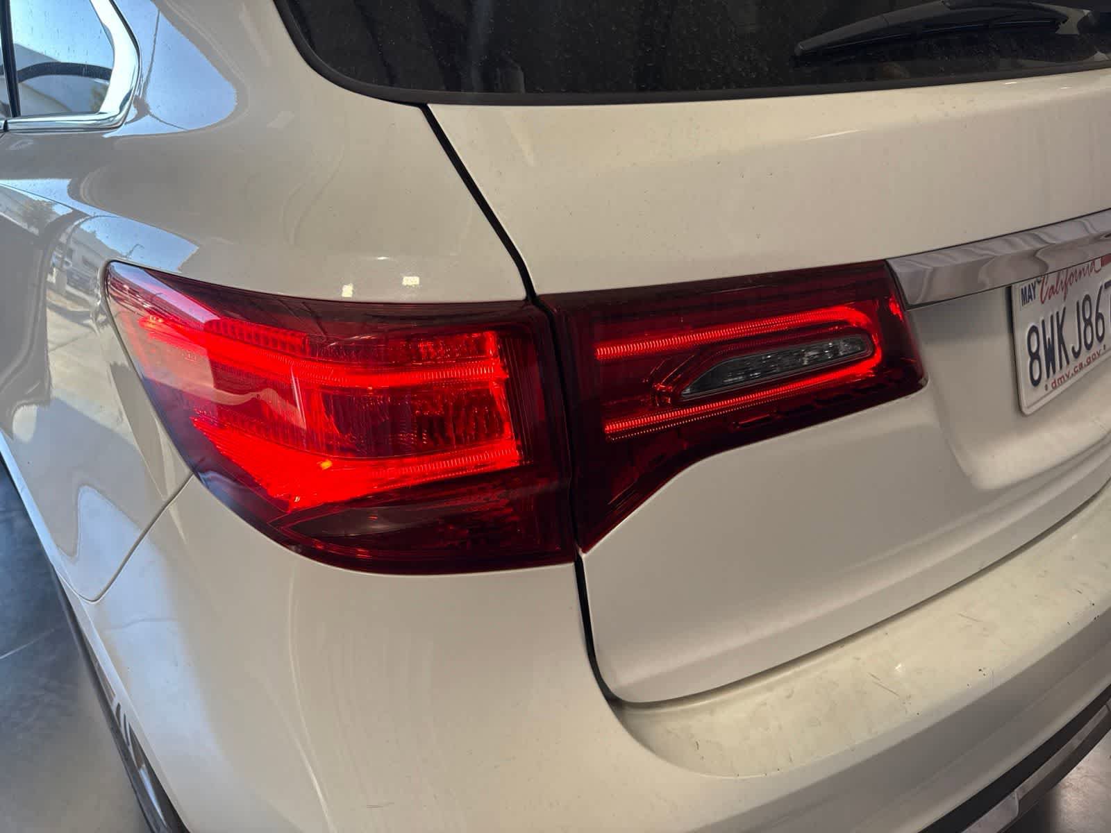 Used 2020 Acura MDX FWD image 13