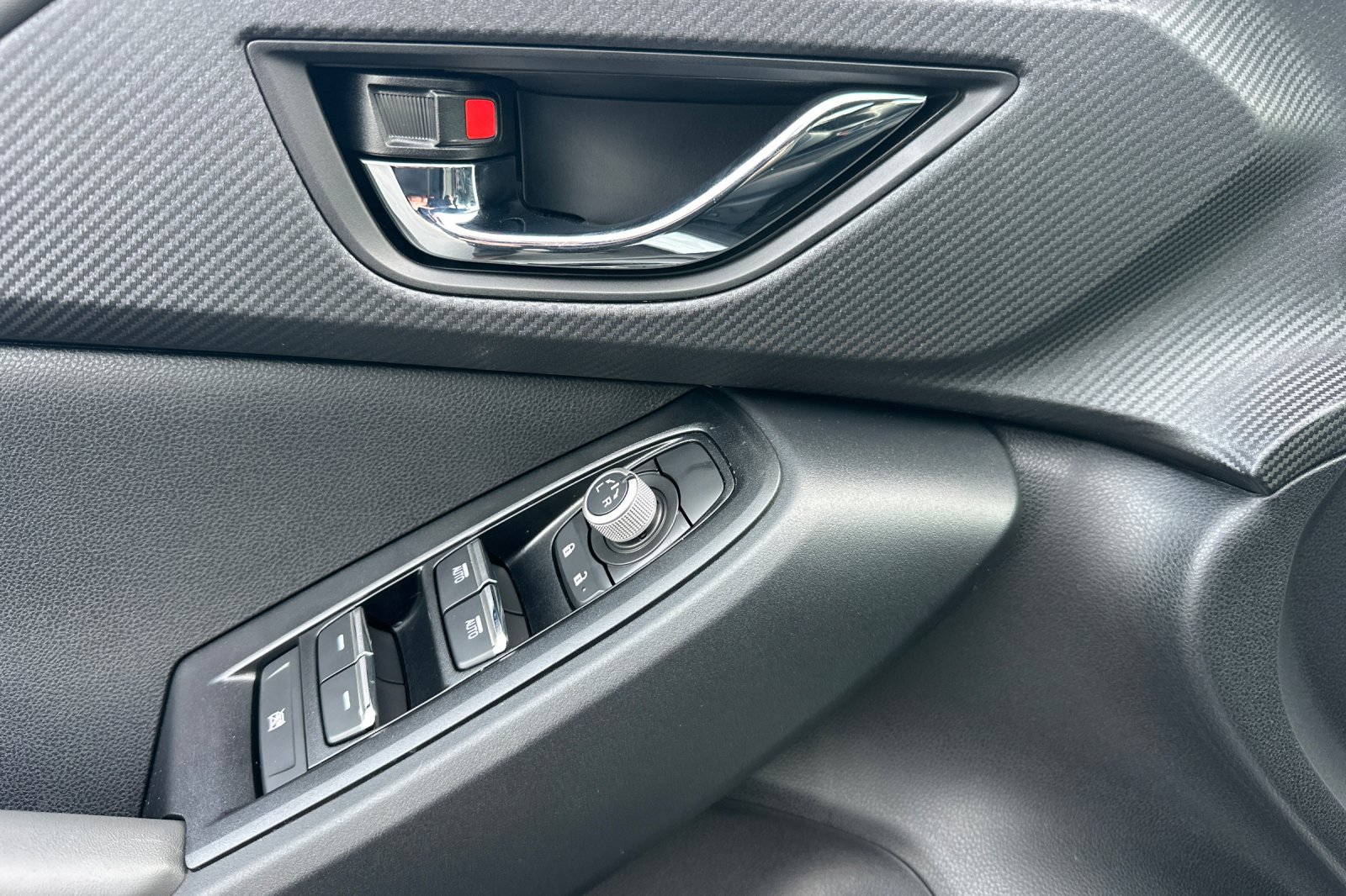 New 2025 Subaru Crosstrek 2.5i Limited w/ Popular Package #4A image 11