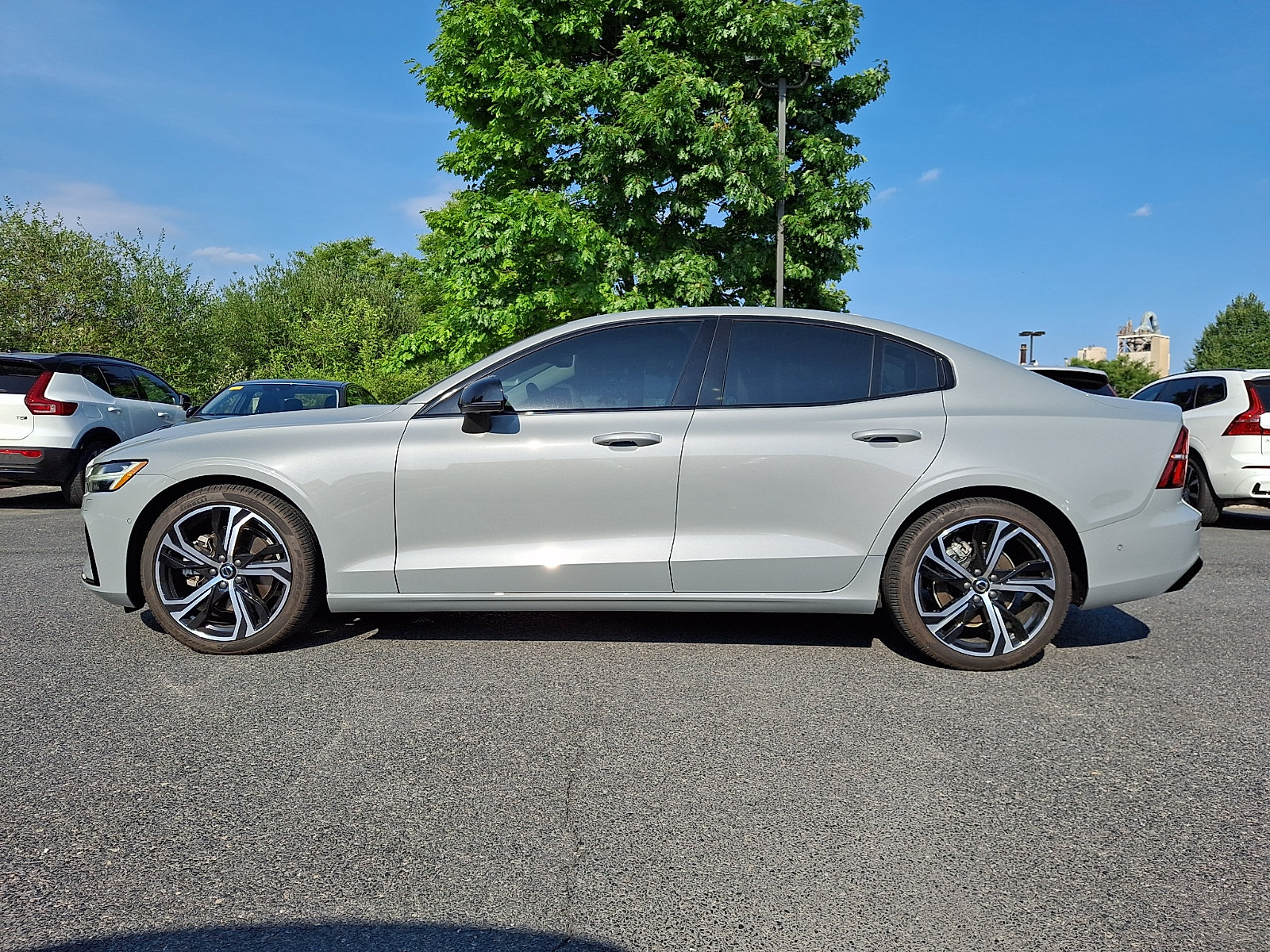 Used 2024 Volvo S60 B5 Ultimate w/ Climate Package AWD/4WD image 7