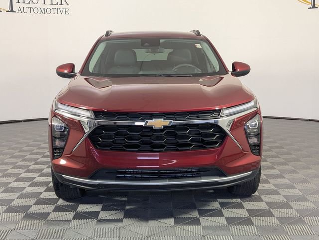 Certified 2025 Chevrolet Trax LT image 3