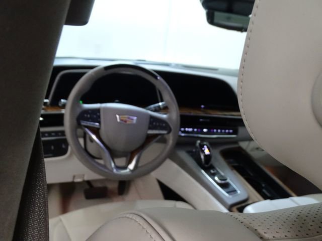Used 2024 Cadillac Escalade Sport Platinum AWD/4WD image 6