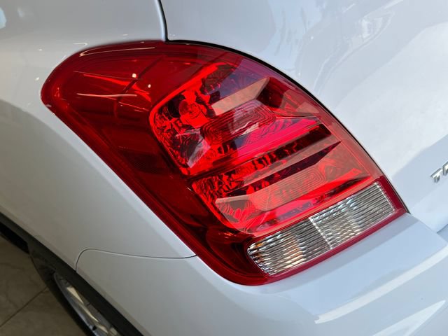 Used 2020 Chevrolet Trax LS w/ Tint and Cruise Package FWD image 19