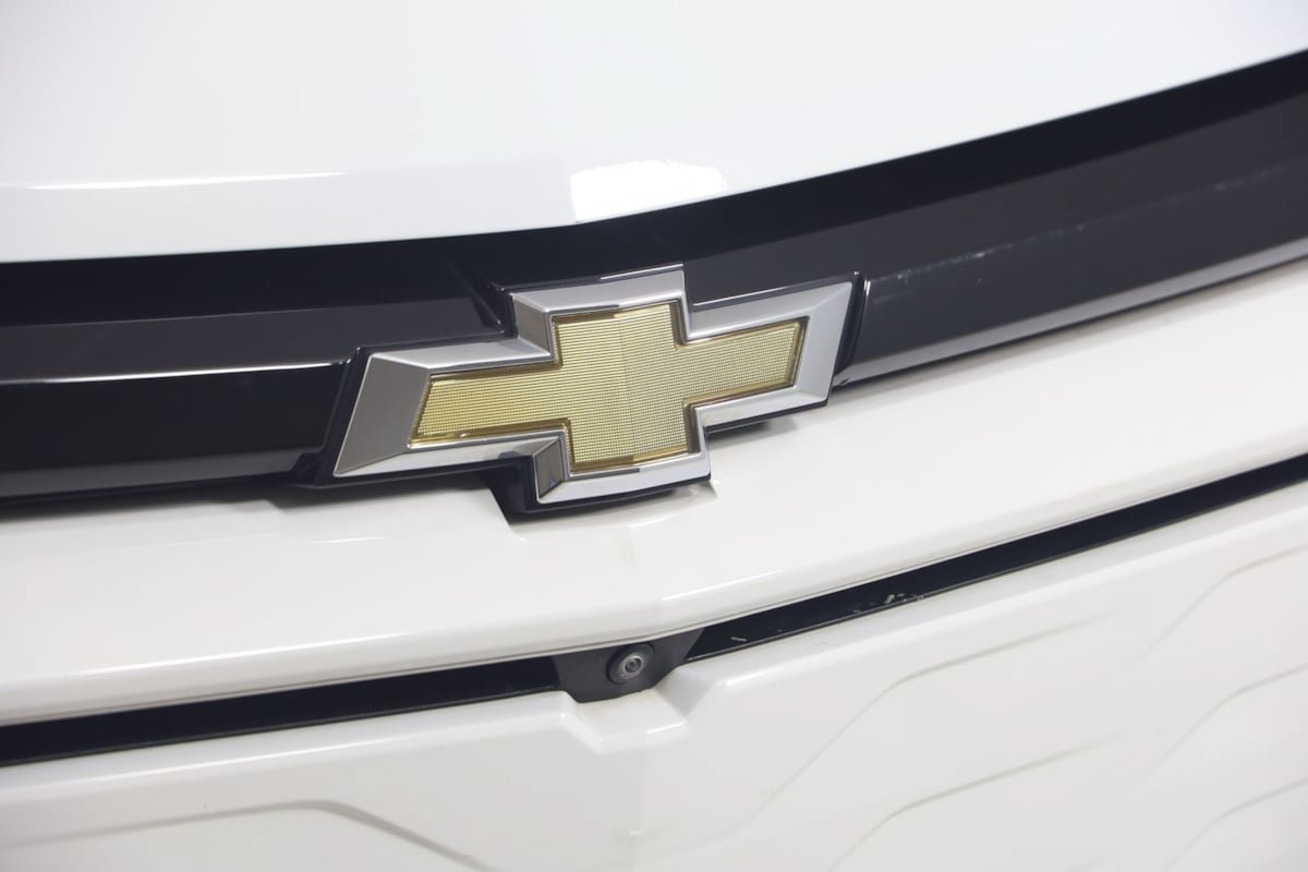 Used 2025 Chevrolet Blazer EV LT AWD/4WD image 15