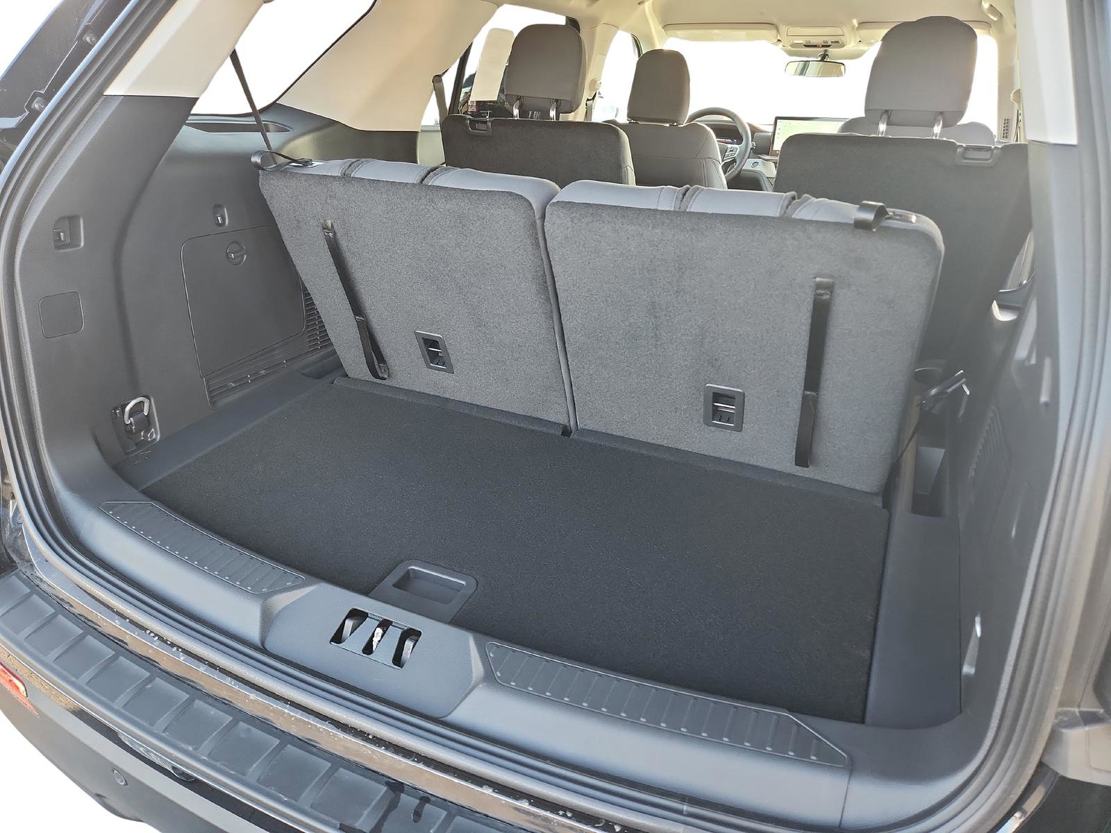 New 2026 Ford Explorer Active image 31