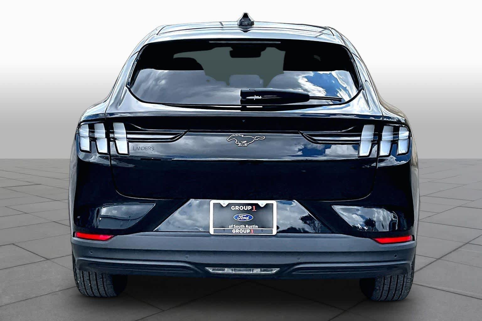 Certified 2025 Ford Mustang Mach-E Premium RWD image 4