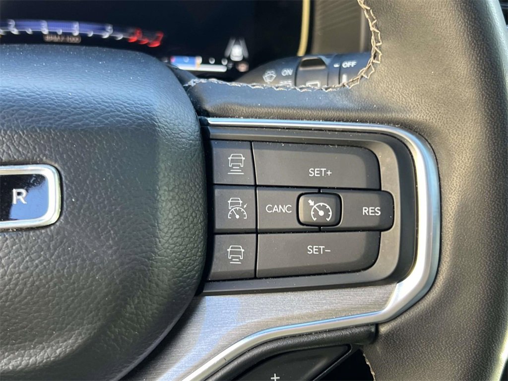 Used 2022 Jeep Wagoneer Series II image 19