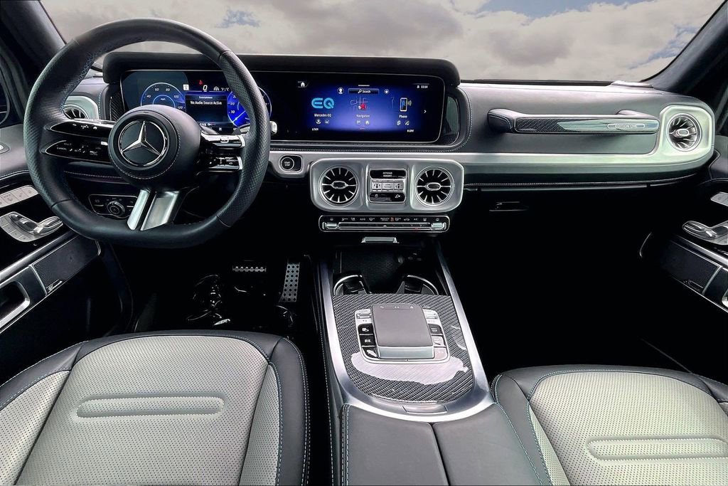 Used 2025 Mercedes-Benz G 580 w/ EQ Technology image 7