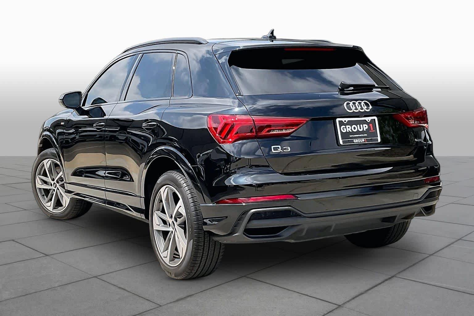 Used 2025 Audi Q3 2.0T Premium w/ Convenience Plus Package AWD/4WD image 12