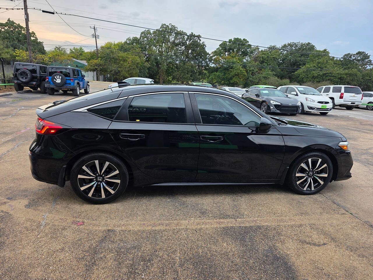 Used 2024 Honda Civic EX-L image 18