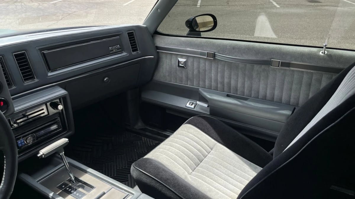 Used 1987 Buick Regal Coupe image 36