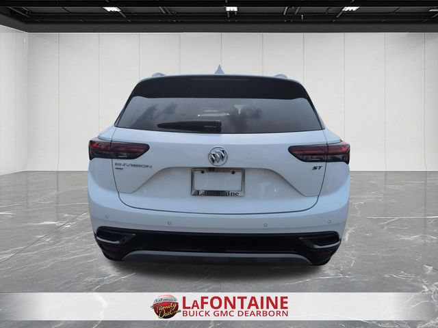 Used 2023 Buick Envision Essence w/ Sport Touring Package AWD/4WD image 4