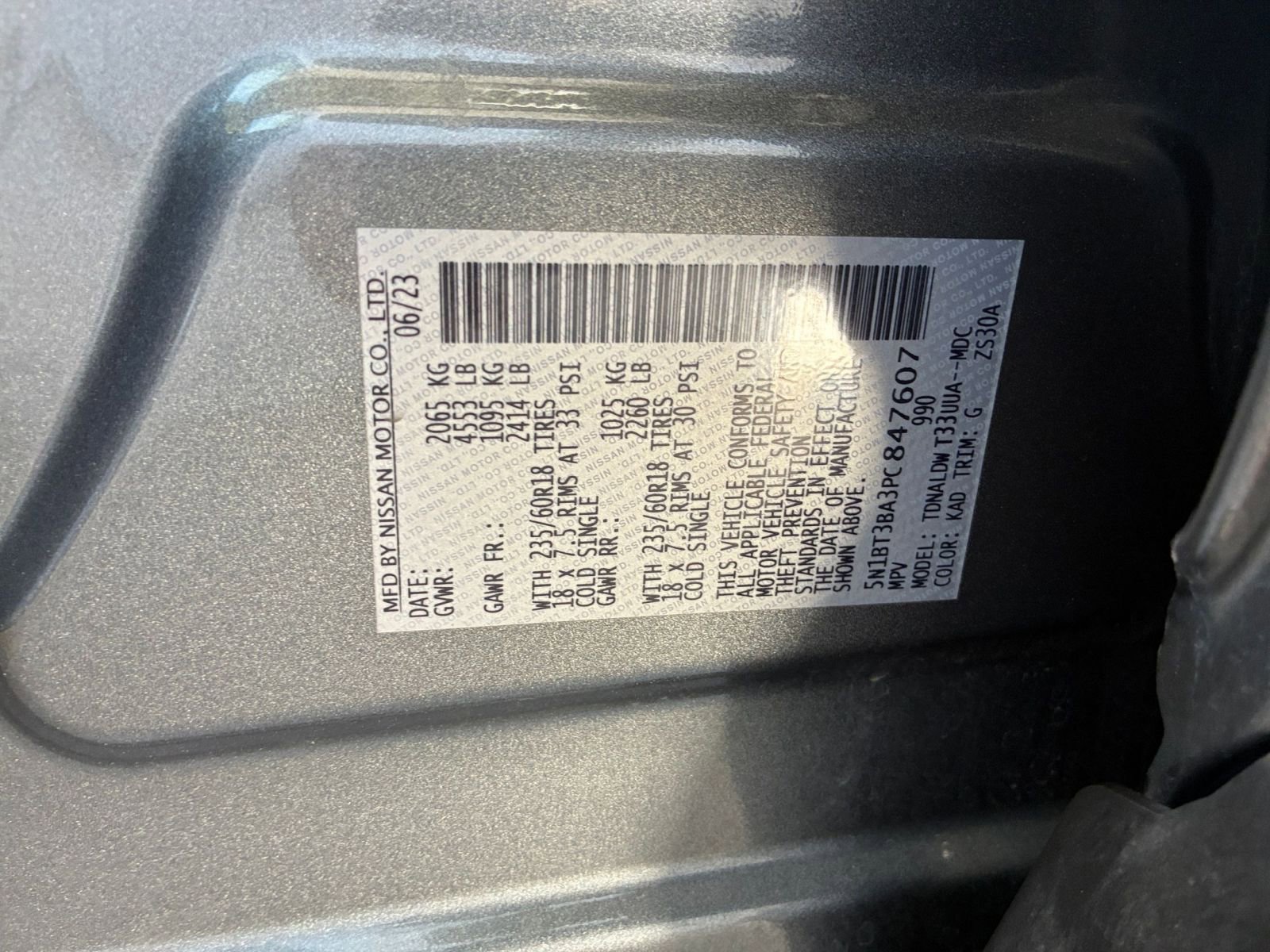 Used 2023 Nissan Rogue SV image 30