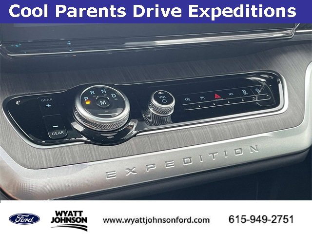 New 2025 Ford Expedition Max Platinum w/ Platinum Ultimate Package image 29