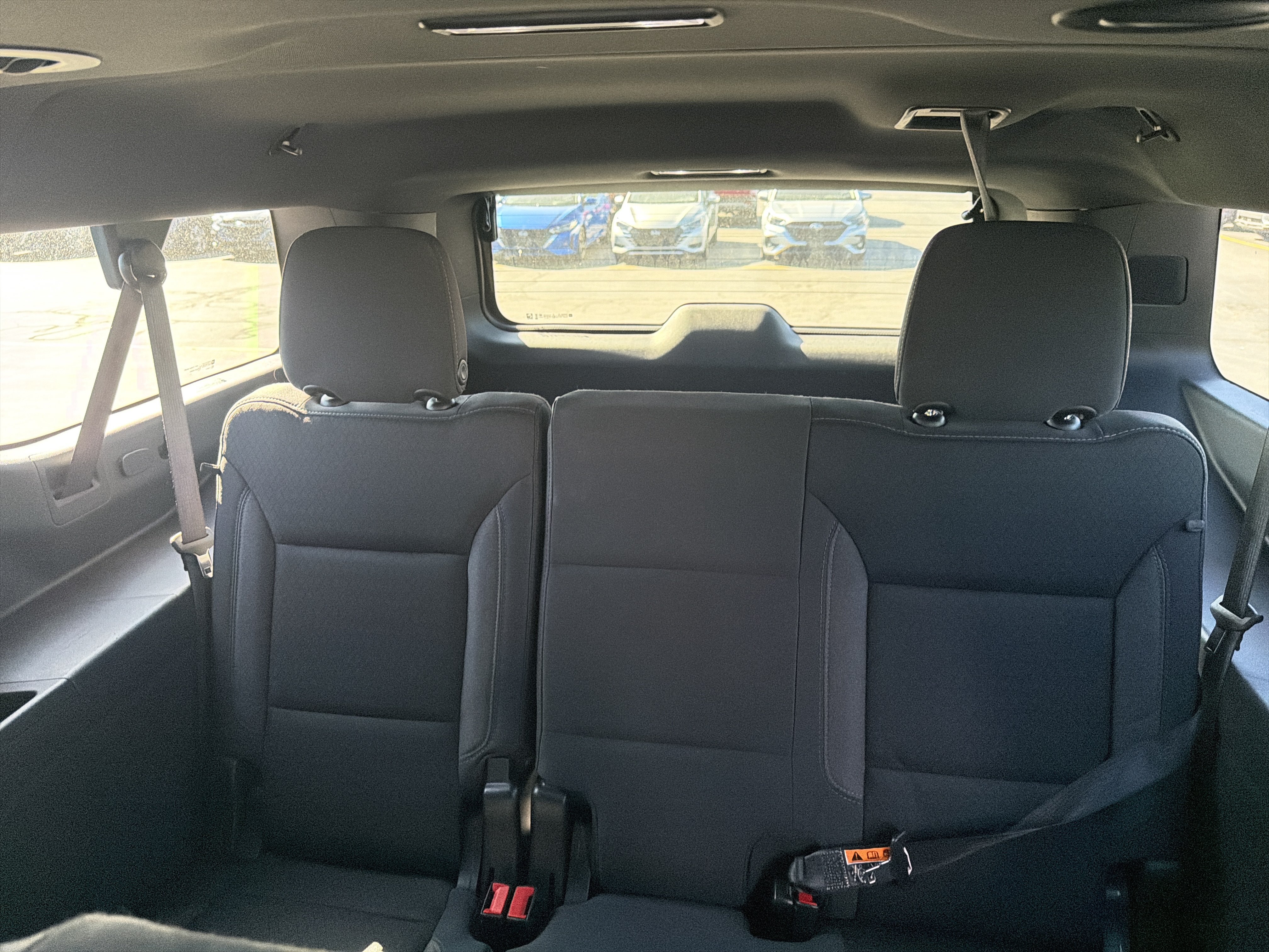 Used 2025 Chevrolet Suburban LS AWD/4WD image 9