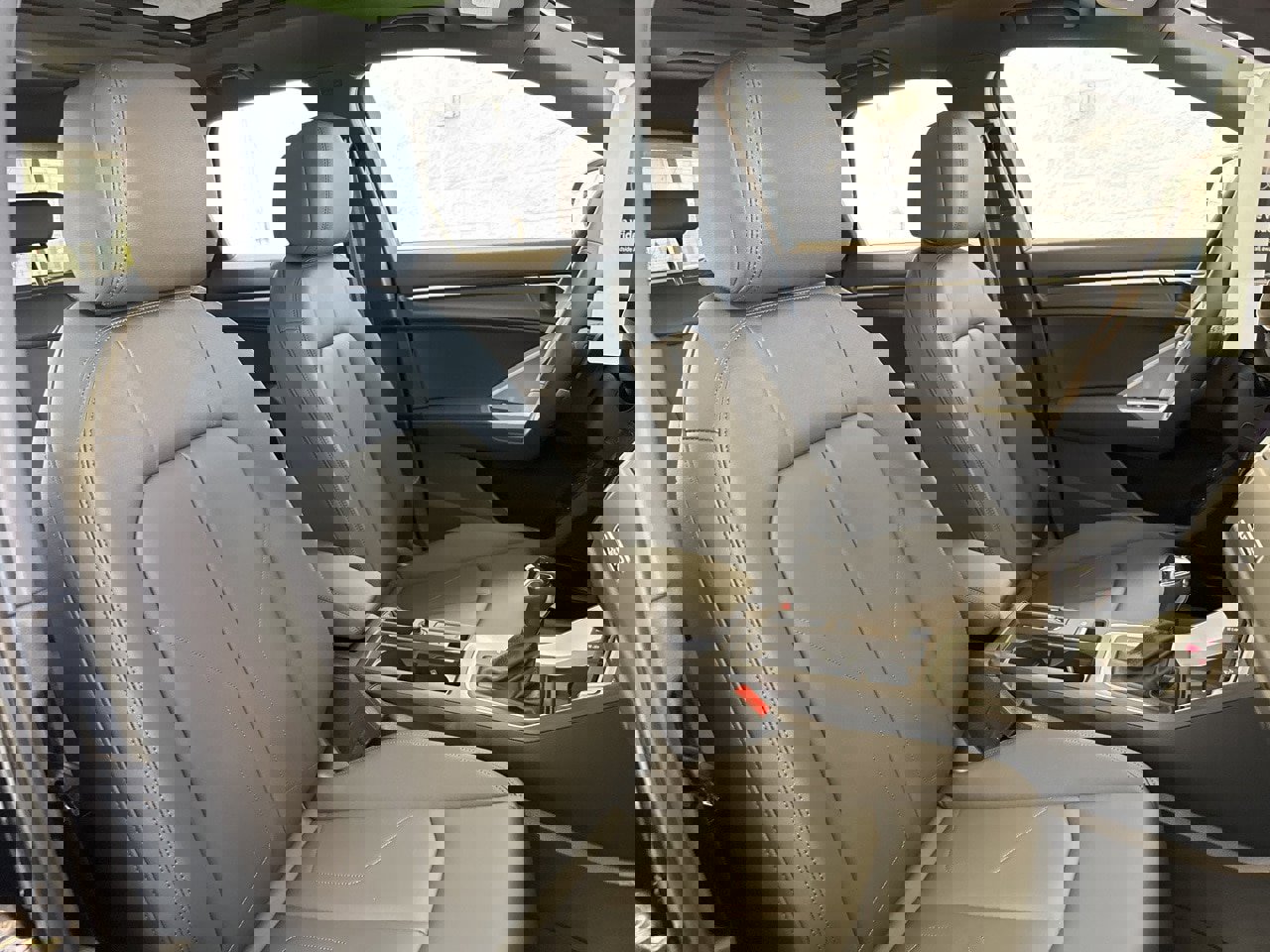 New 2025 Audi Q3 2.0T Premium image 54