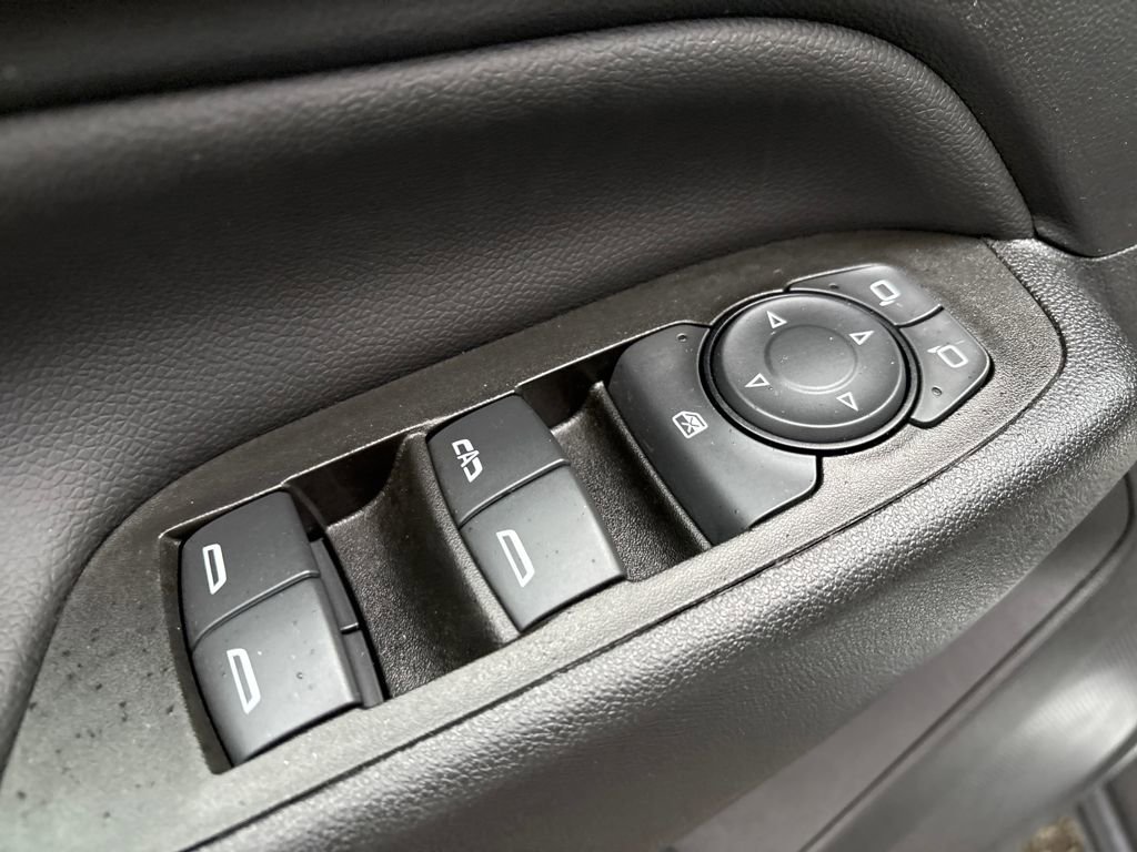 Certified 2023 Chevrolet Equinox LT image 13