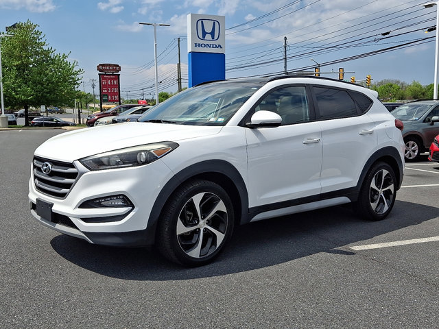 Used 2018 Hyundai Tucson Value AWD/4WD image 3