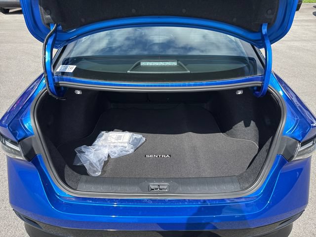 New 2026 Nissan Sentra SR w/ SR All Weather Package FWD image 9
