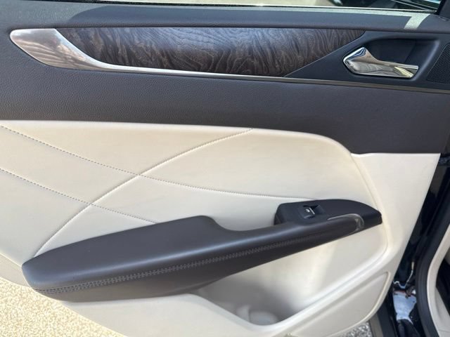 Used 2017 Lincoln MKC Reserve w/ Lincoln MKC Climate Package FWD image 20