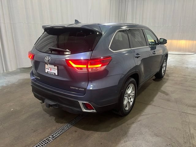 Certified 2018 Toyota Highlander Limited AWD/4WD image 4