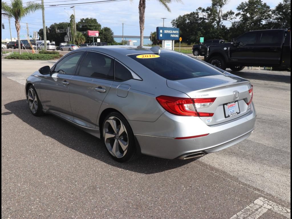 Used 2018 Honda Accord Touring image 8