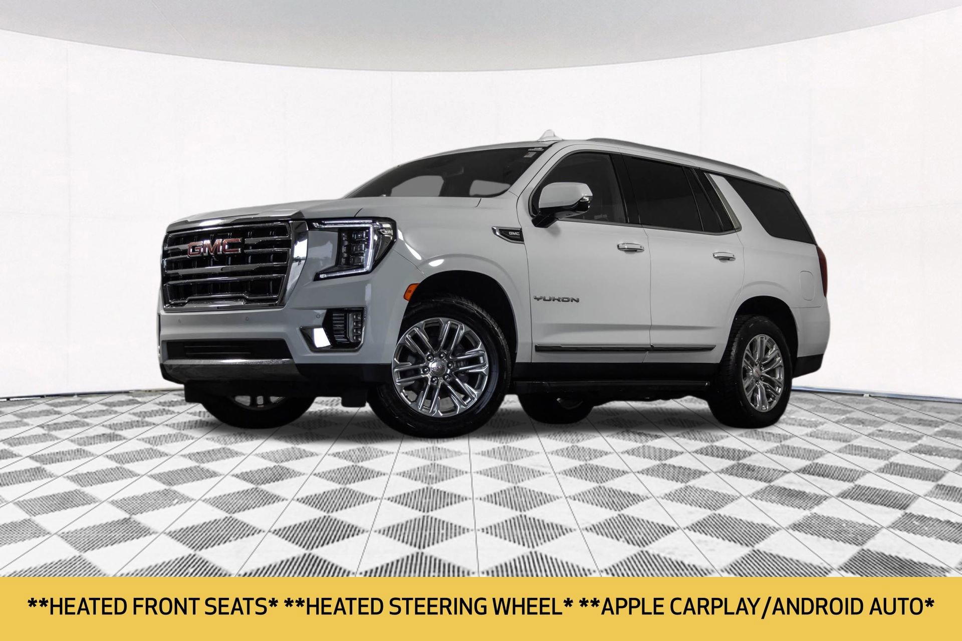 Used 2023 GMC Yukon SLT w/ SLT Luxury Package AWD/4WD image 2
