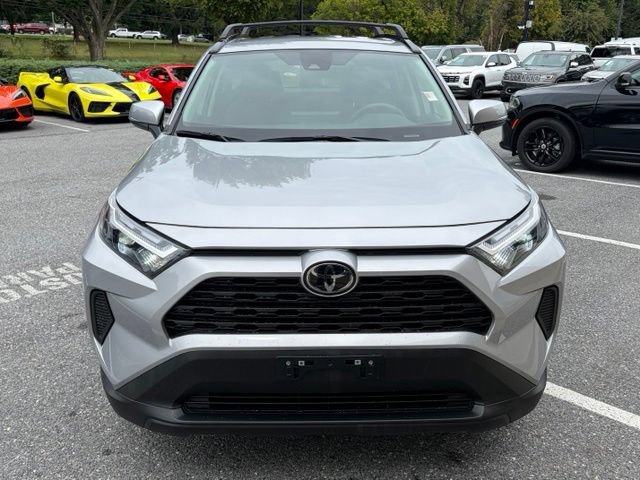 Used 2025 Toyota RAV4 XLE AWD/4WD image 10