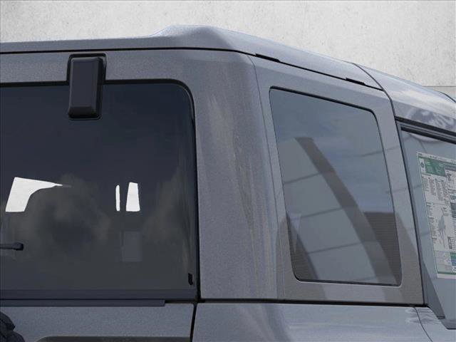 New 2025 Ford Bronco Badlands image 25