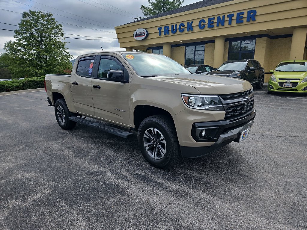 Used 2022 Chevrolet Colorado Z71 AWD/4WD image 8