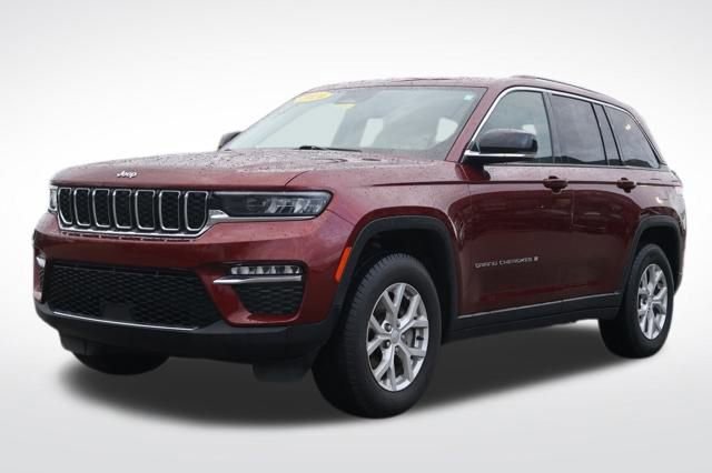 Used 2024 Jeep Grand Cherokee Limited image 30