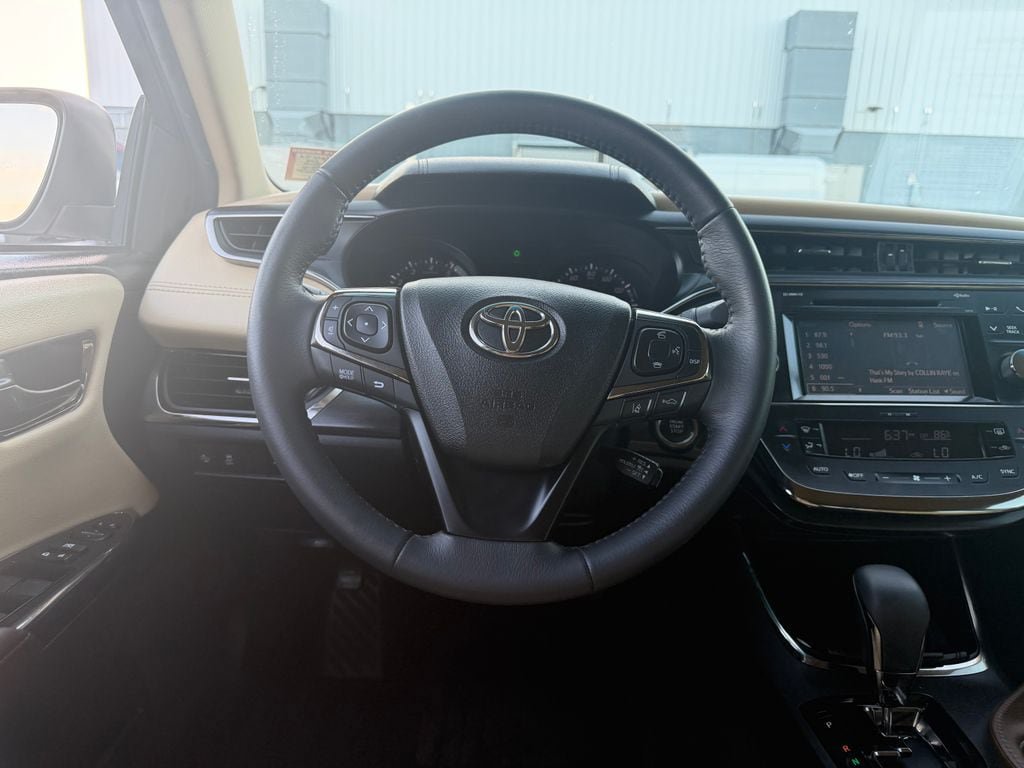 Used 2018 Toyota Avalon XLE w/ Carpet Mat Package FWD image 8